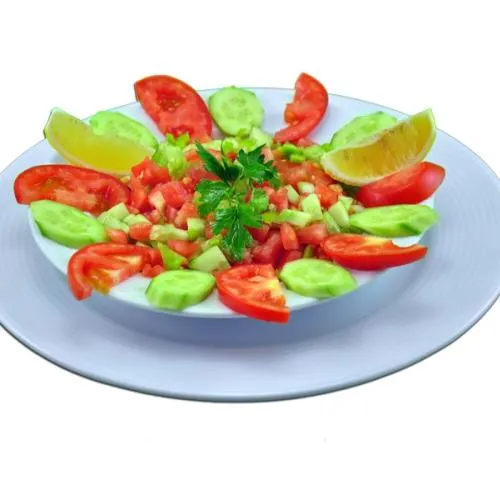 SALATA SÖĞÜŞ